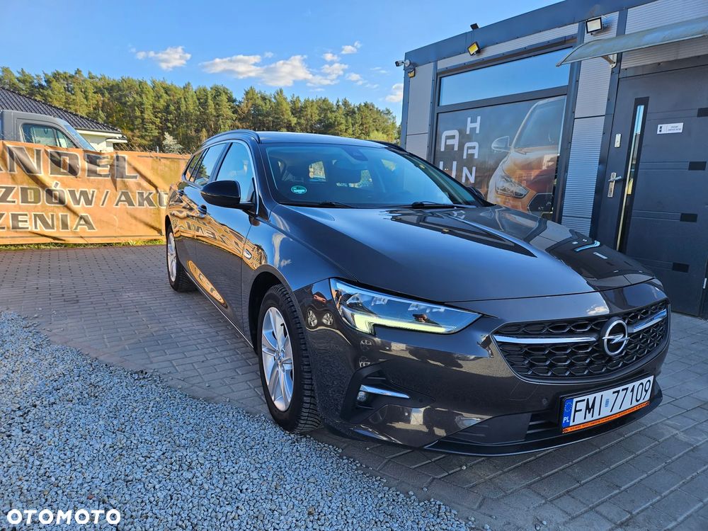 Opel Insignia - 12