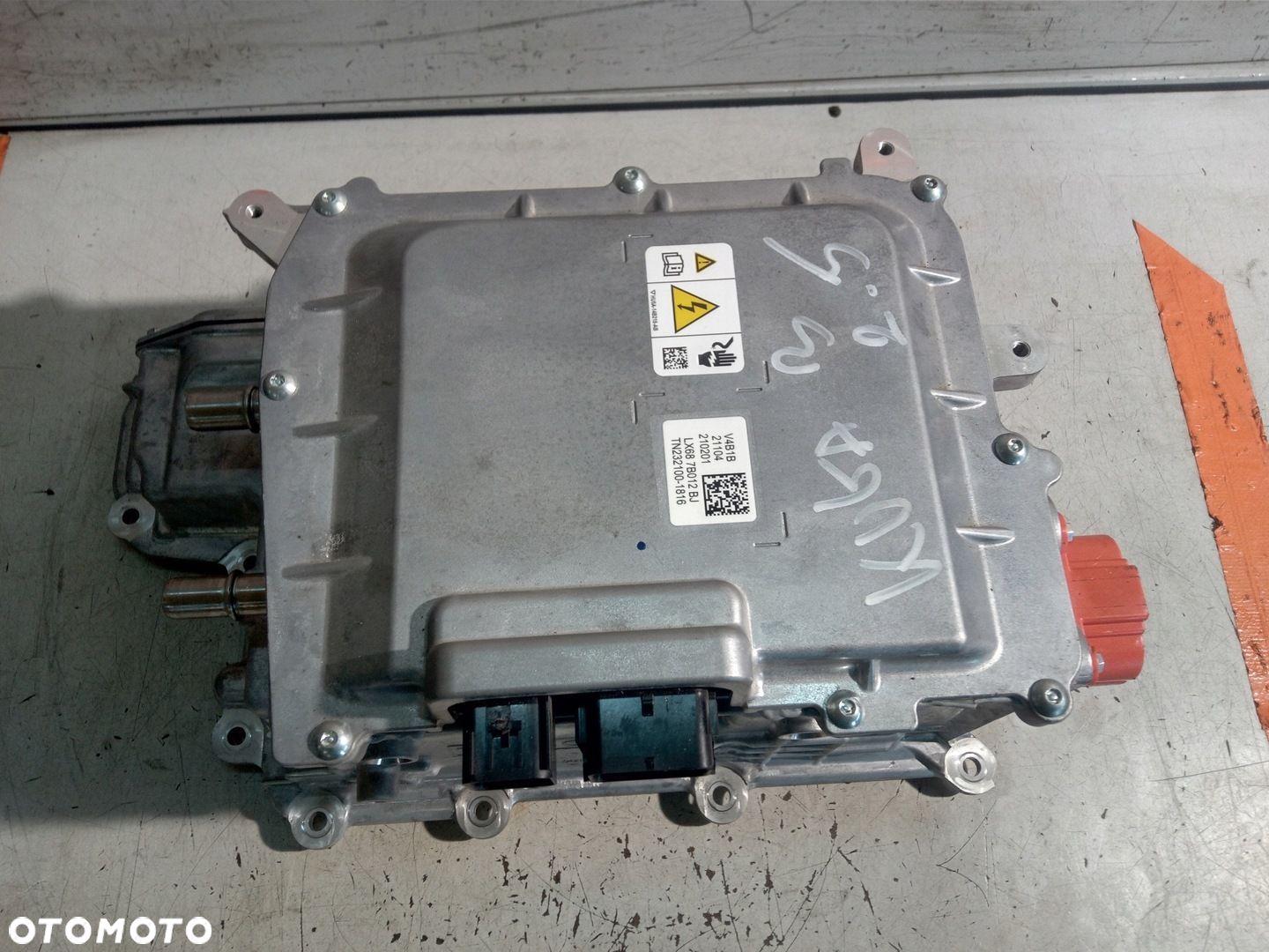 FORD KUGA MK3 INWERTER 2.5 HYBRYDA PRZETWORNICA - 1