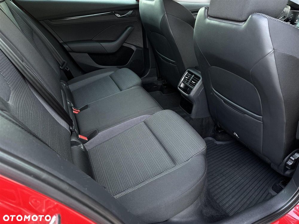 Skoda Octavia 1.5 TSI ACT Ambition - 10