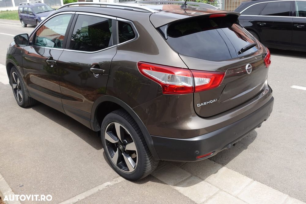 Nissan Qashqai 1.6 DCI Start/Stop X-TRONIC N-Connecta - 4