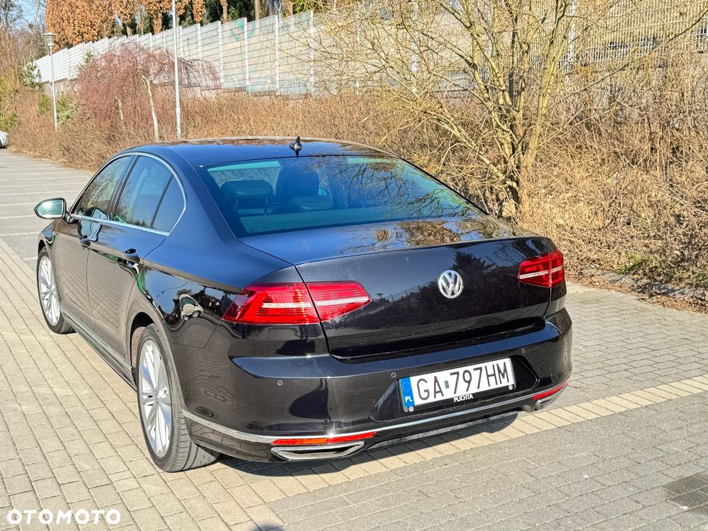 Volkswagen Passat 2.0 TSI BMT 4Mot Highline DSG - 10