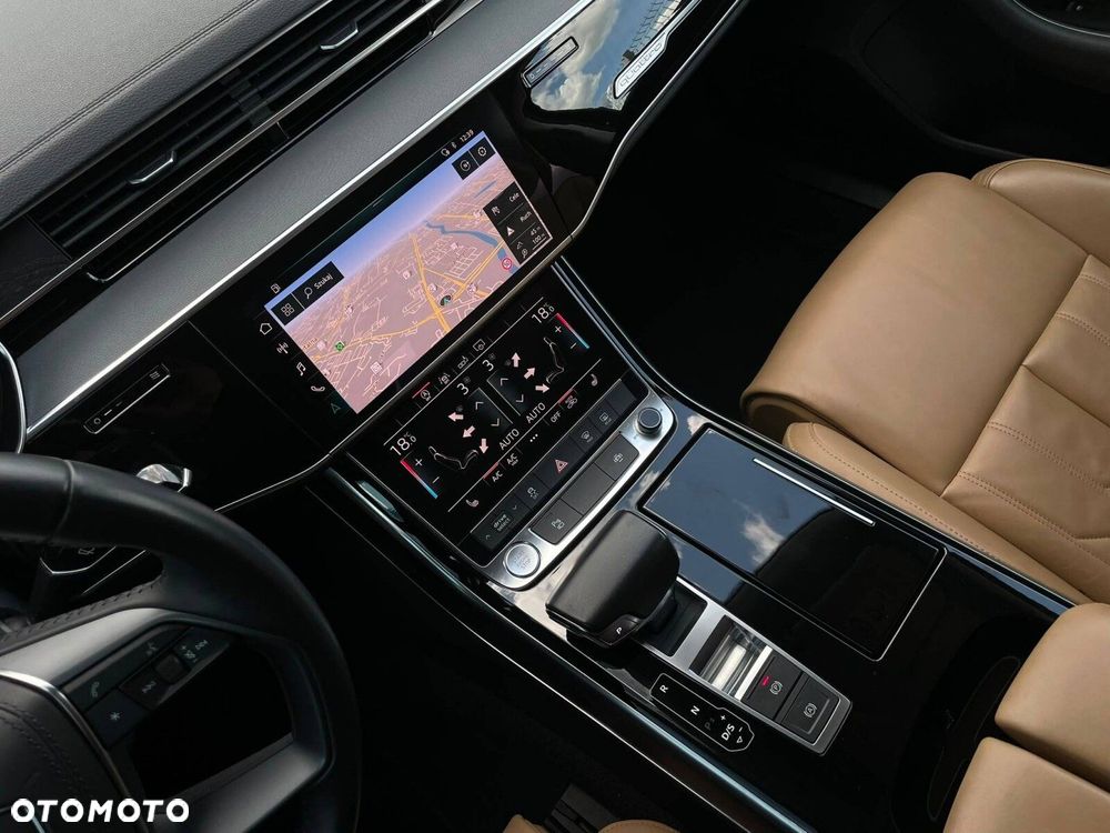 Audi A8 - 31