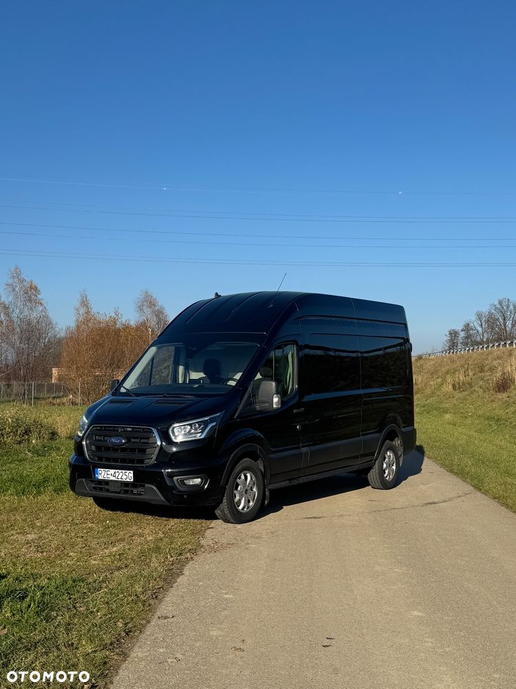 Ford Transit - 1