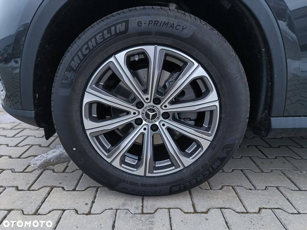 Mercedes-Benz GLC - 23