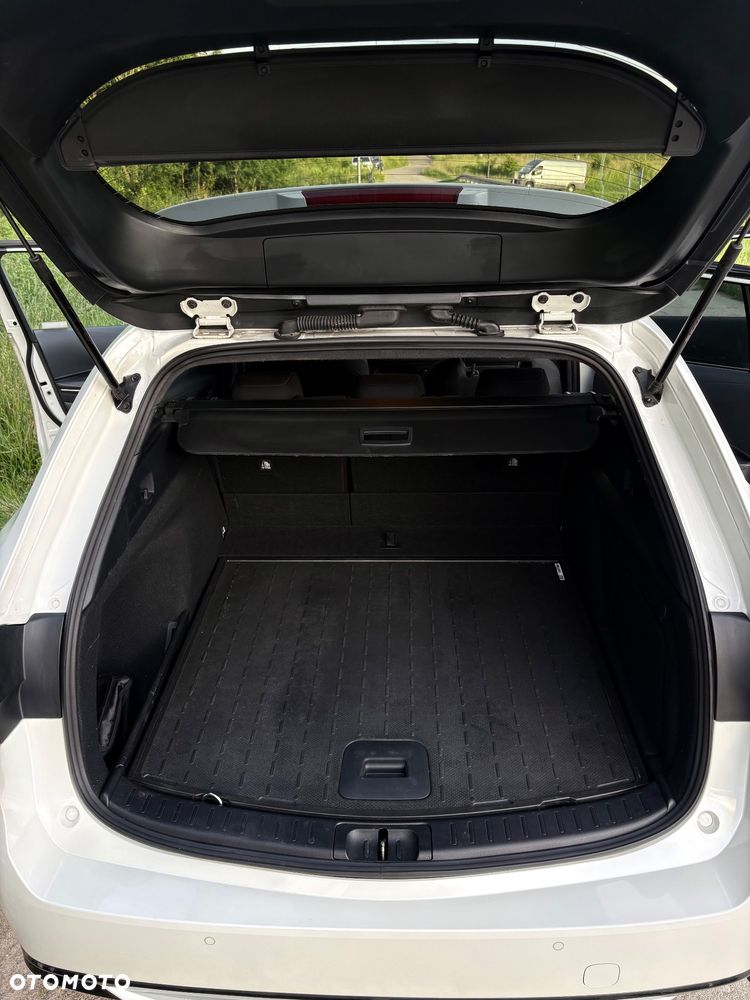Toyota Corolla 2.0 Hybrid Comfort - 9
