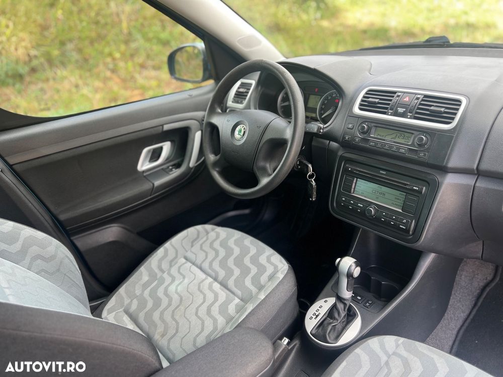 Skoda Roomster 1.6 Comfort Aut - 7