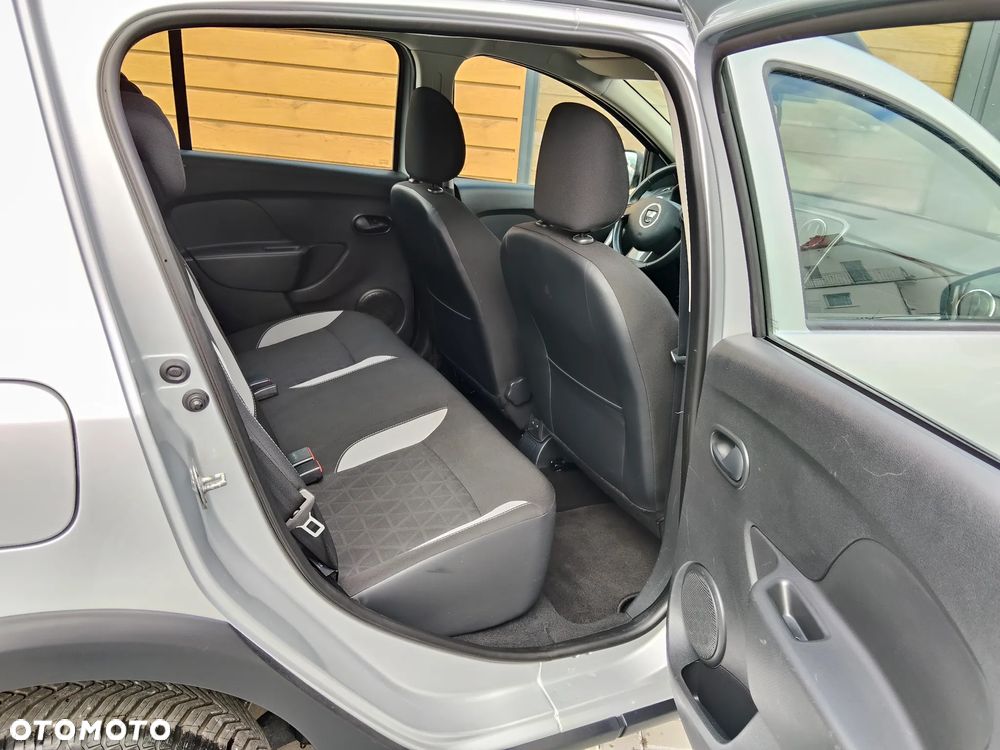 Dacia Sandero Stepway TCe 90 Prestige - 21