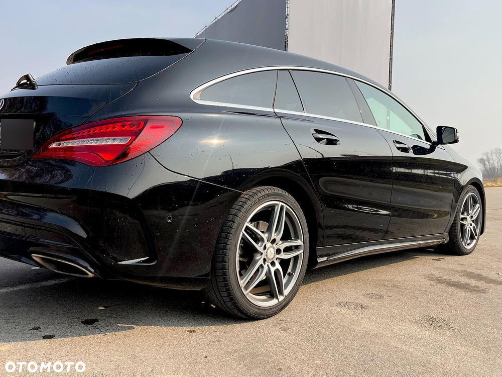 Mercedes-Benz CLA 200 7G-DCT AMG Line - 2
