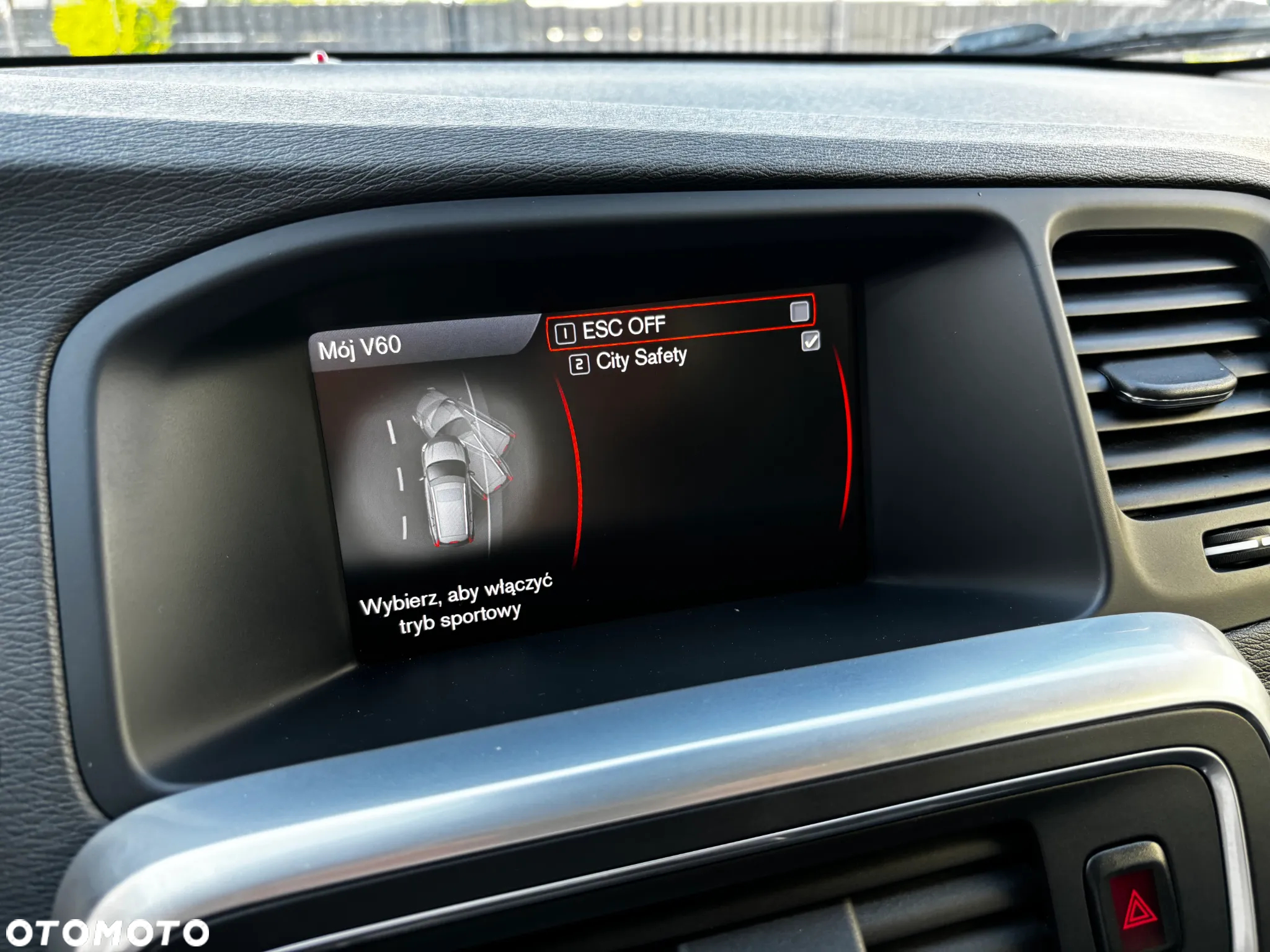 Volvo V60 D2 Momentum - 37