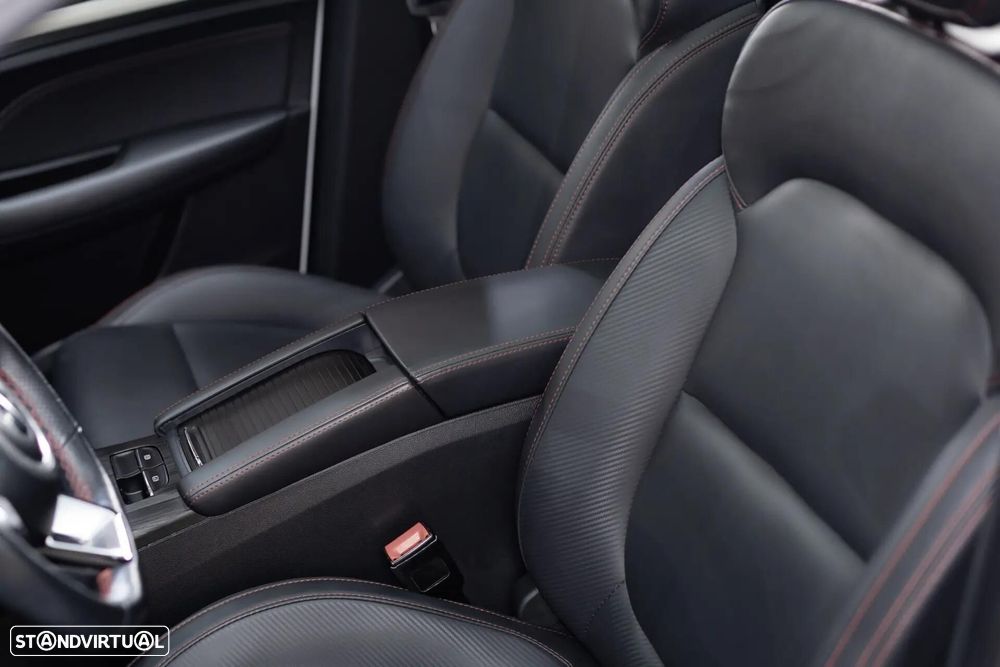 MG ZS EV 72.6 kWh Luxury - 36