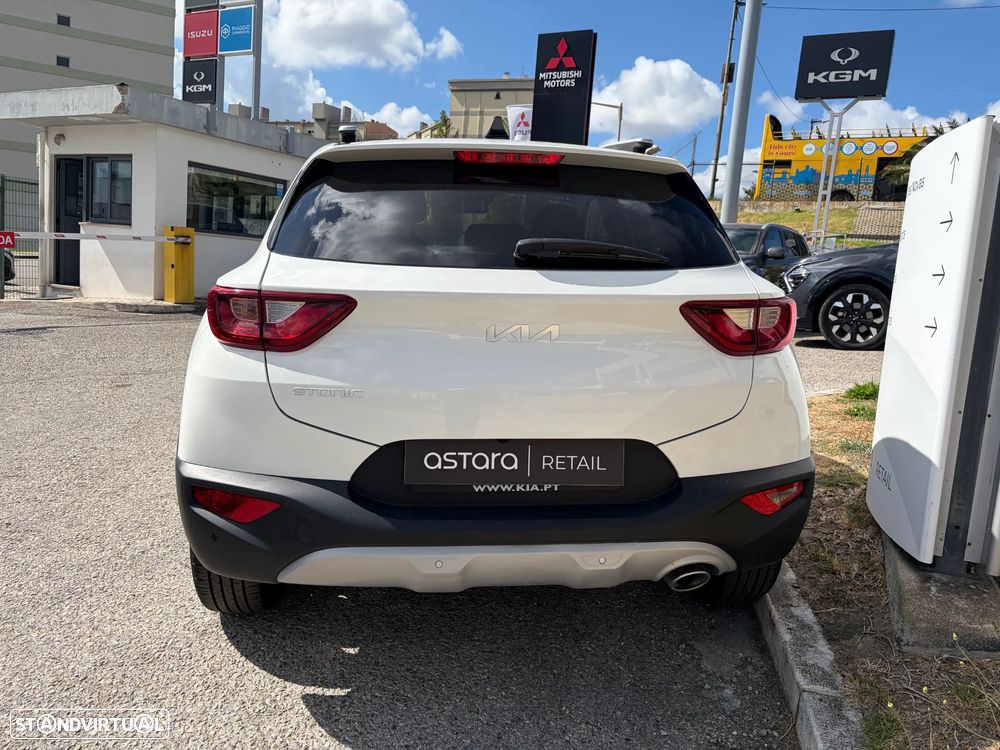 Kia Stonic - 6