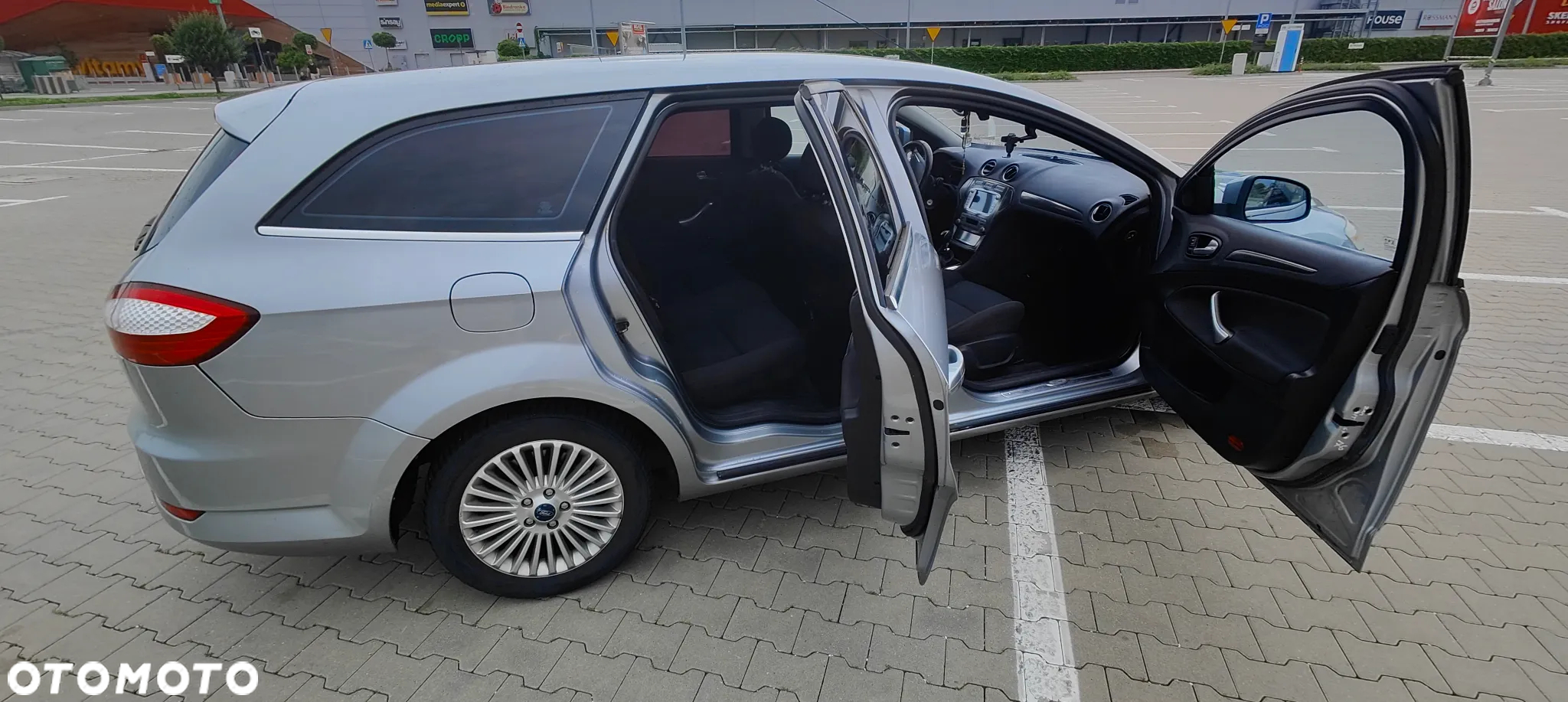 Ford Mondeo 2.5 Titanium - 9