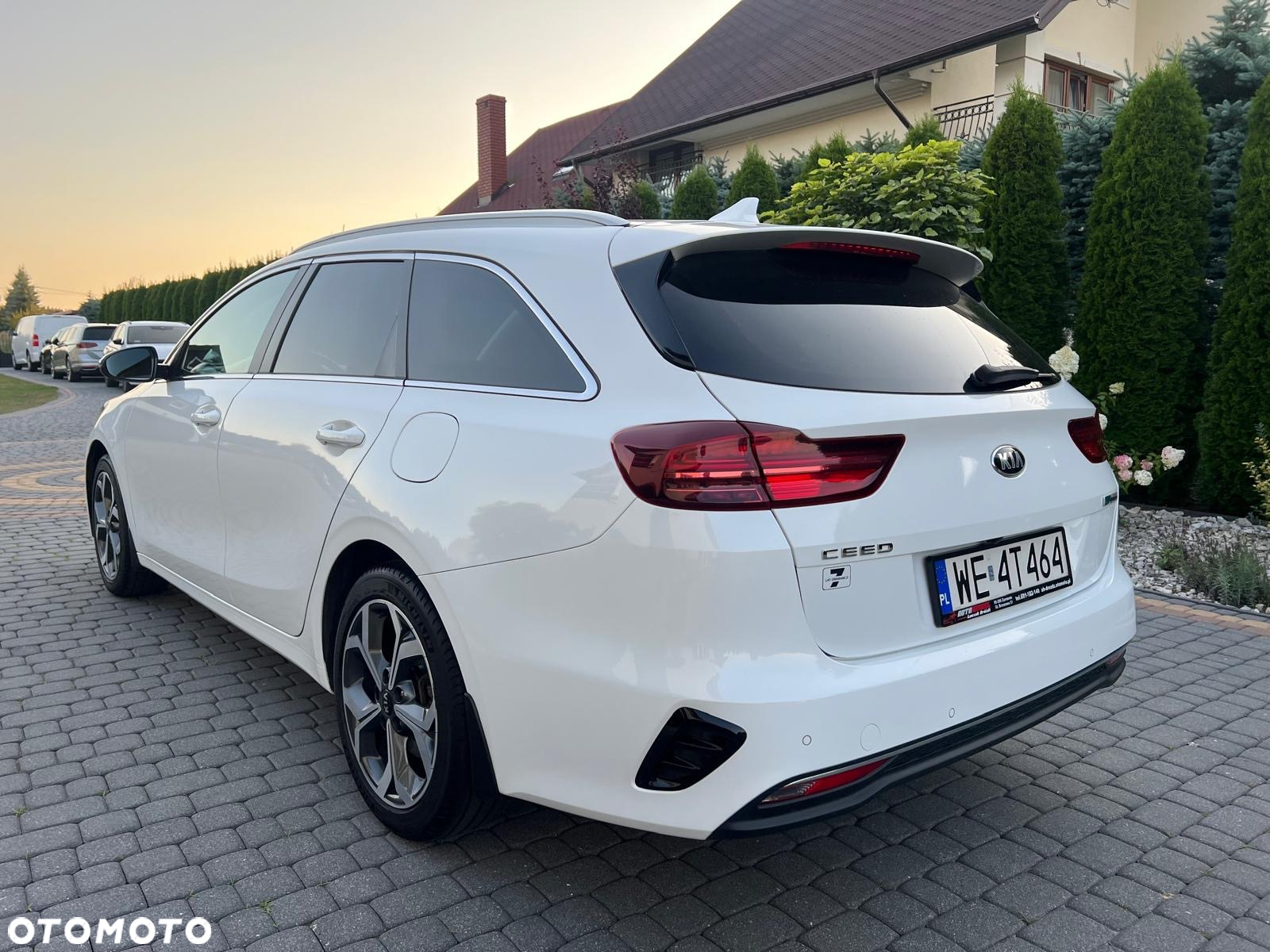 Kia Ceed 1.6 CRDi SCR L Business Line DCT - 6
