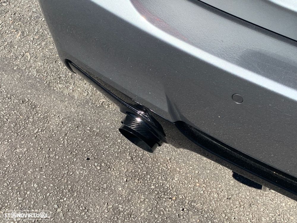 BMW 318 d Pack M - 58