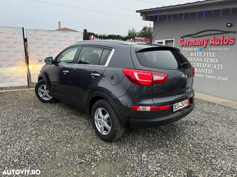 Kia Sportage 2,0 CRDI AWD Spirit - 4