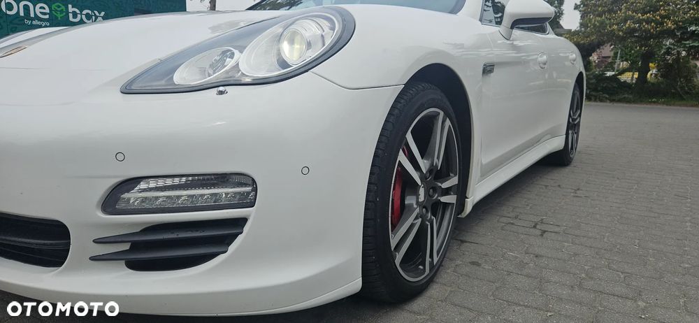 Porsche Panamera Diesel Platinum Edition - 20