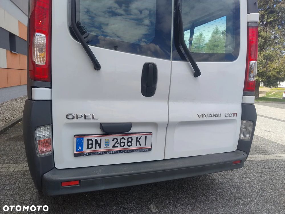 Opel Vivaro - 35