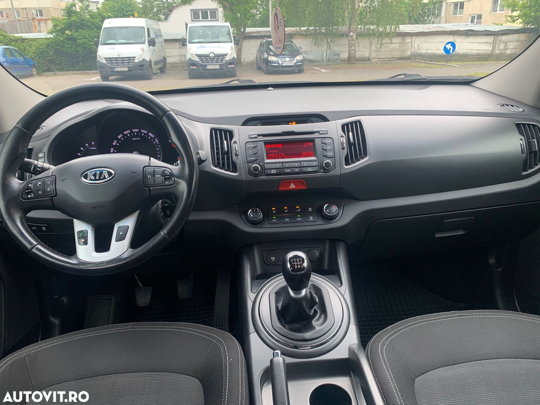Kia Sportage - 8