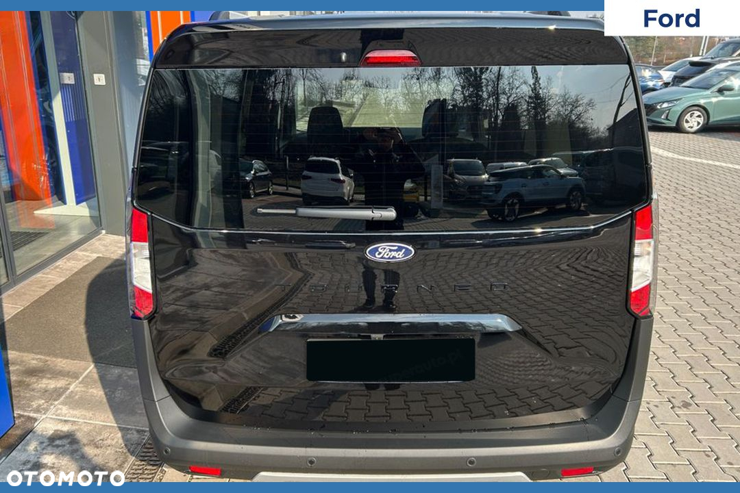 Ford Tourneo Courier - 5