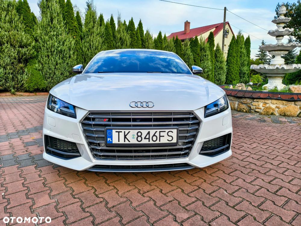 Audi TT S Coupé - 5