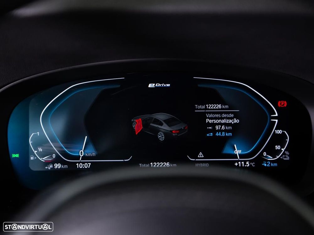 BMW 520 e - 33