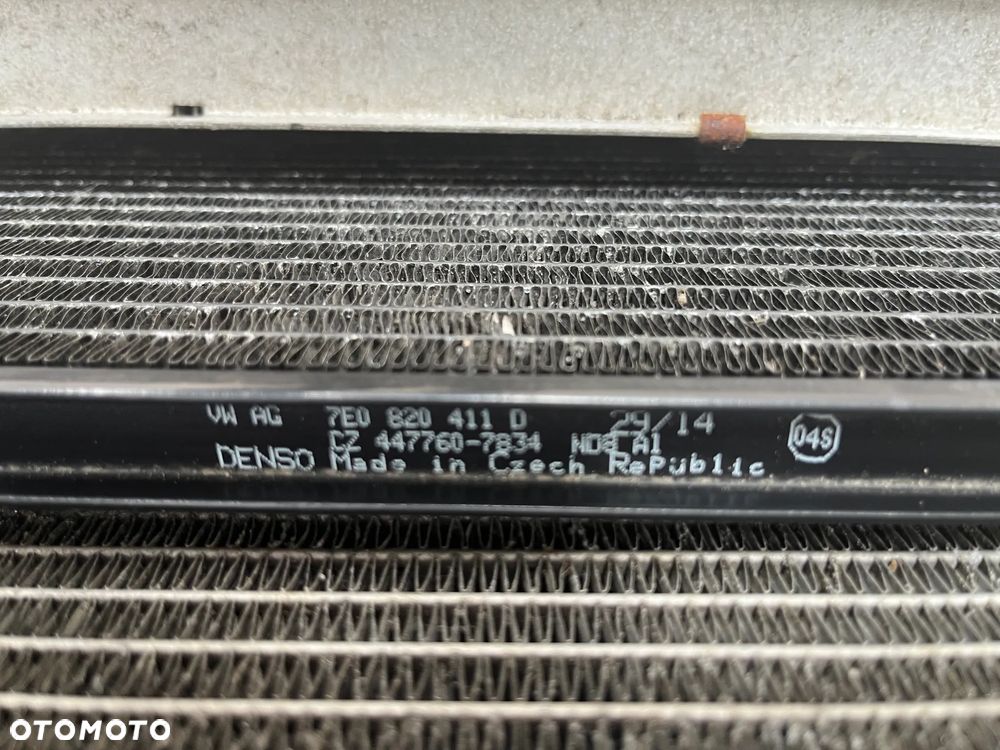 VW T5 lift 2.0 TDI KOMPLET CHŁODNIC INTERCOOLER WENTYLATOR 7E0121201N 7E0820411D 7H0145804B - 3