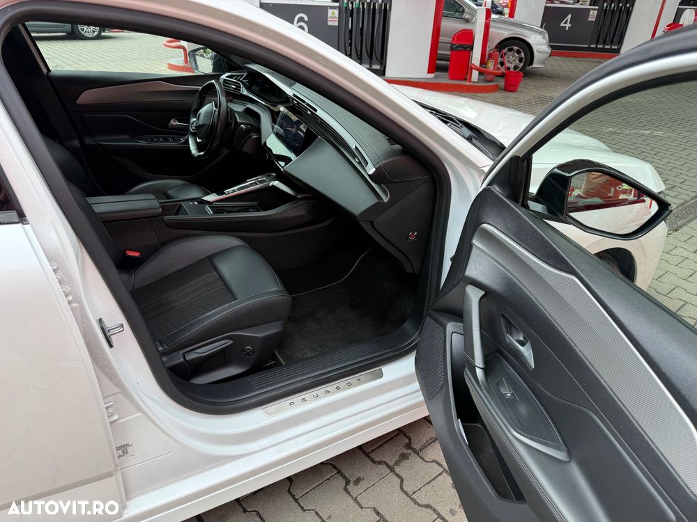 Peugeot 308 225 e-EAT8 GT Pack - 10