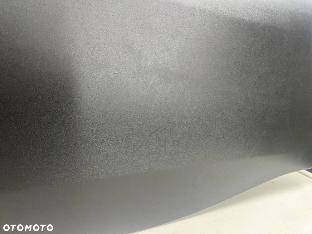 Listwa Iveco Daily 4 IV 14r.- lewa boczna środkowa nakładka karoseryjna za drzwiami kierowcy - 8