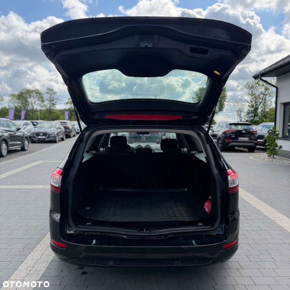 Ford Mondeo - 24