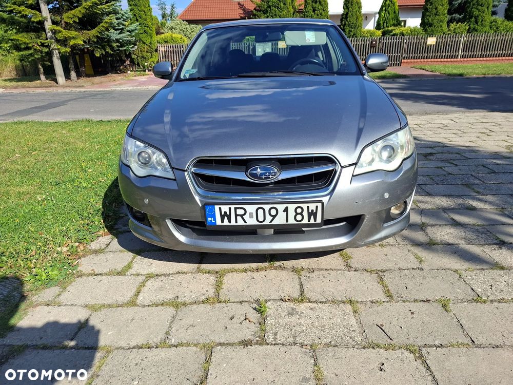Subaru Legacy 2.0R Trend - 6