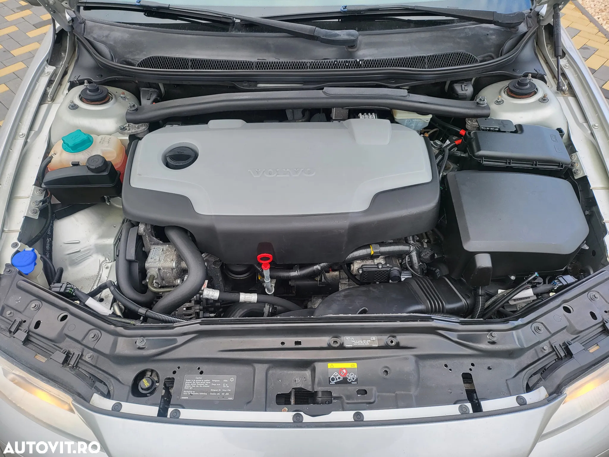 Volvo S60 D5 Aut. Momentum - 21