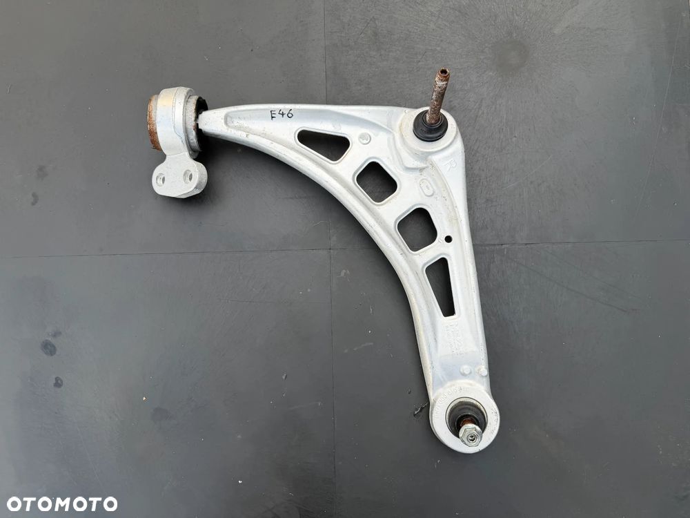 Nowy wahacz prawy BMW E46 MEYLE 316 050 0004/HD - 1