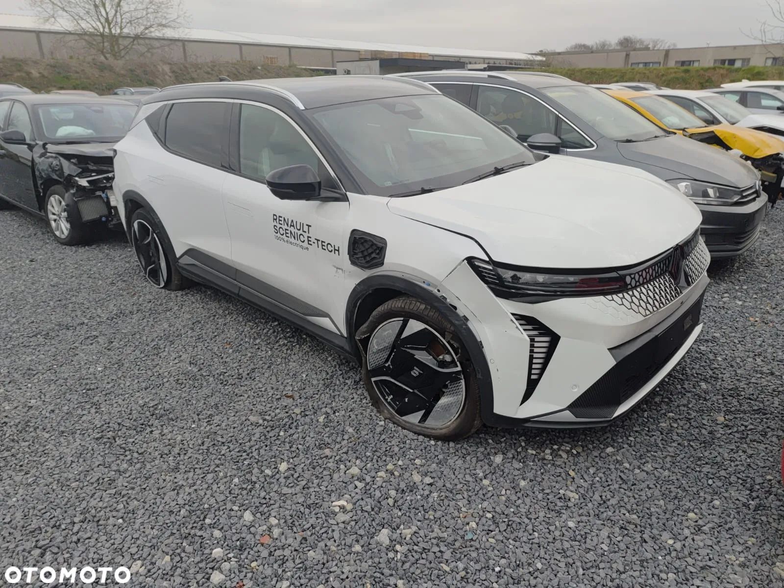 Renault Scenic E-Tech 220 Long Range Techno - 1