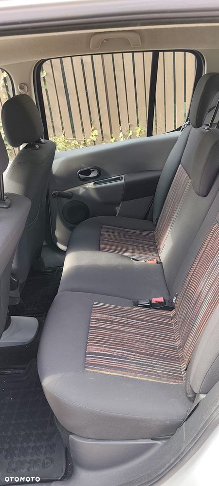 Renault Modus 1.2 16V Authentique - 11