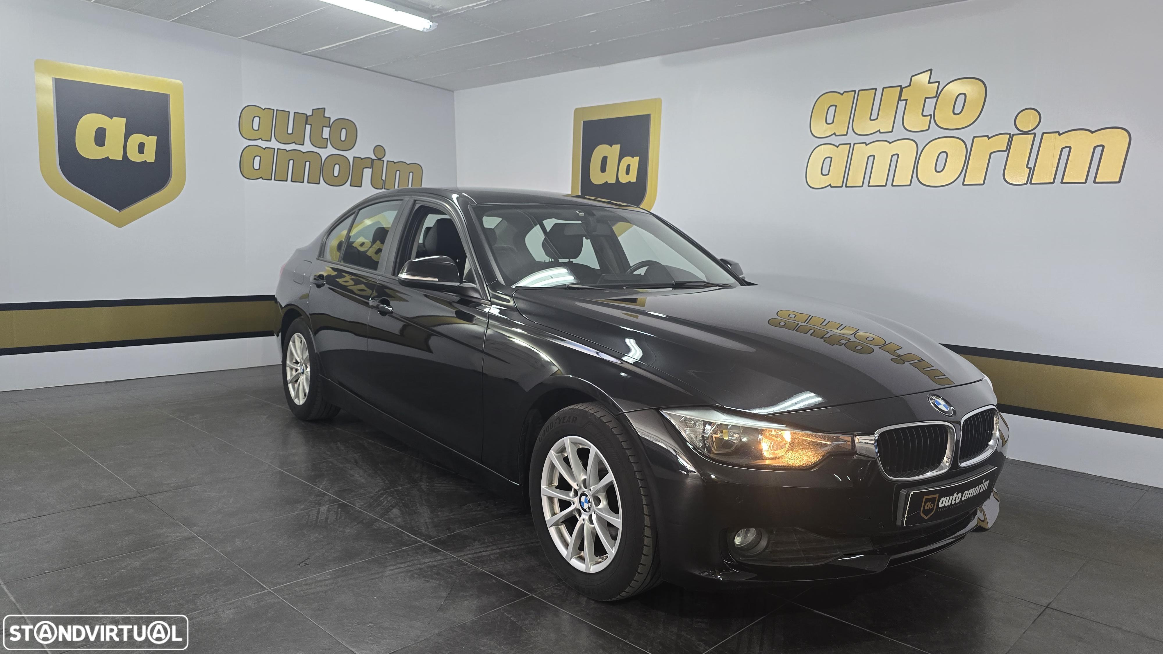 BMW 318 d Auto Exclusive - 3