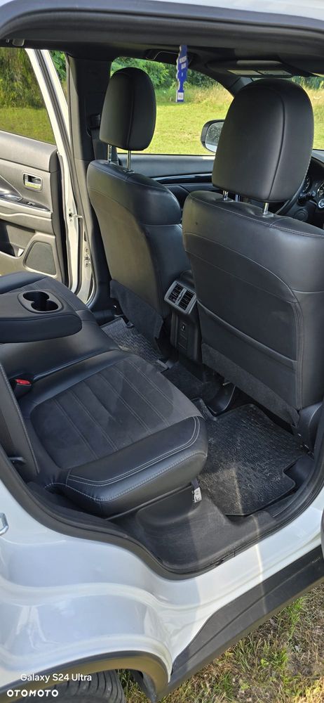 Mitsubishi Outlander - 20