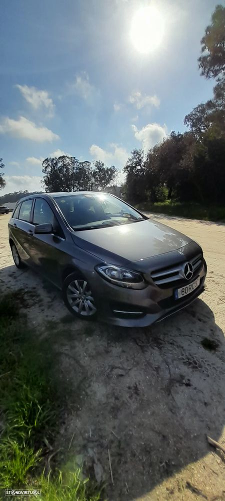Mercedes-Benz B 180 d Style - 2