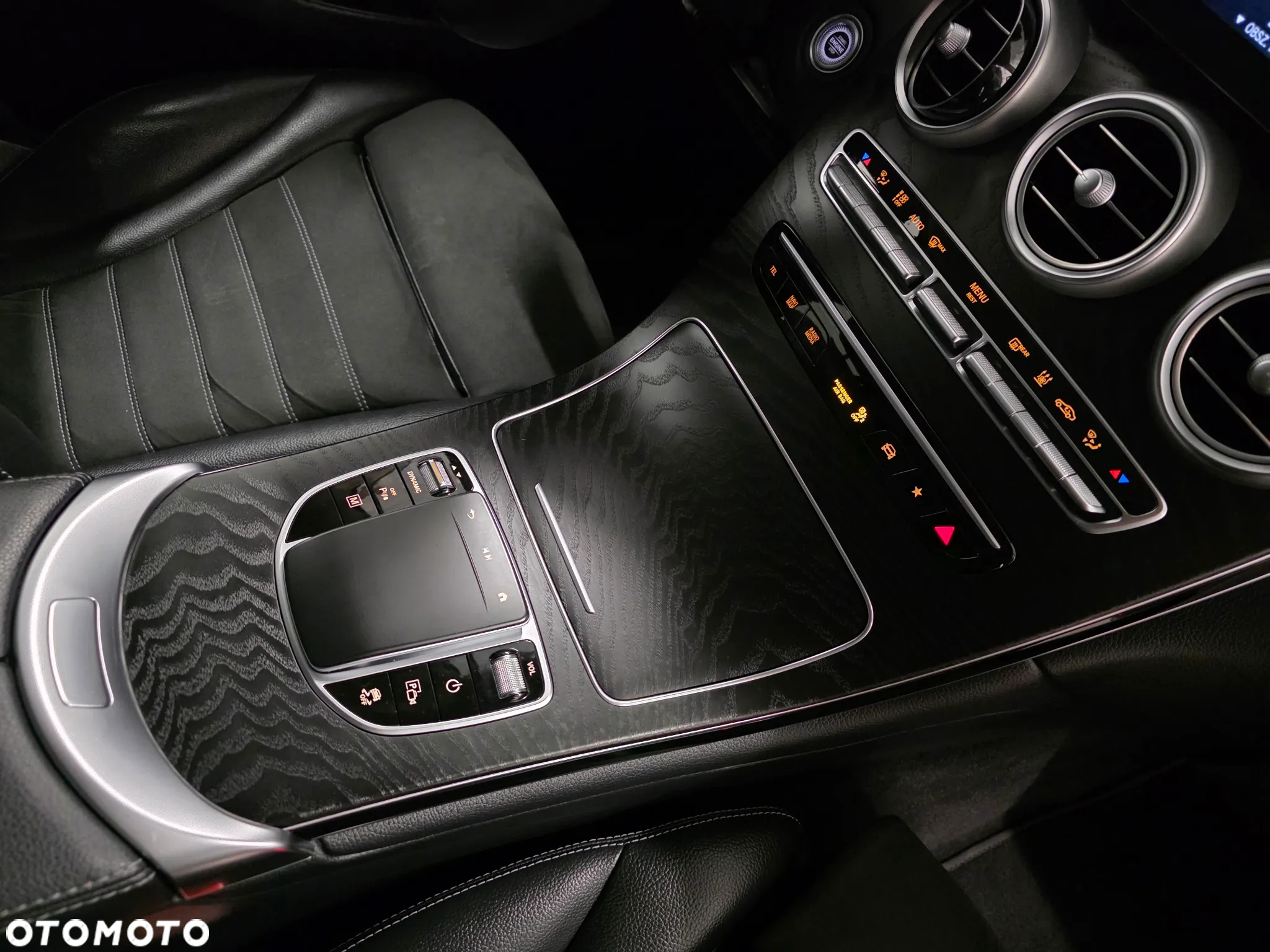 Mercedes-Benz GLC 220 d 4Matic 9G-TRONIC AMG Line Plus - 20