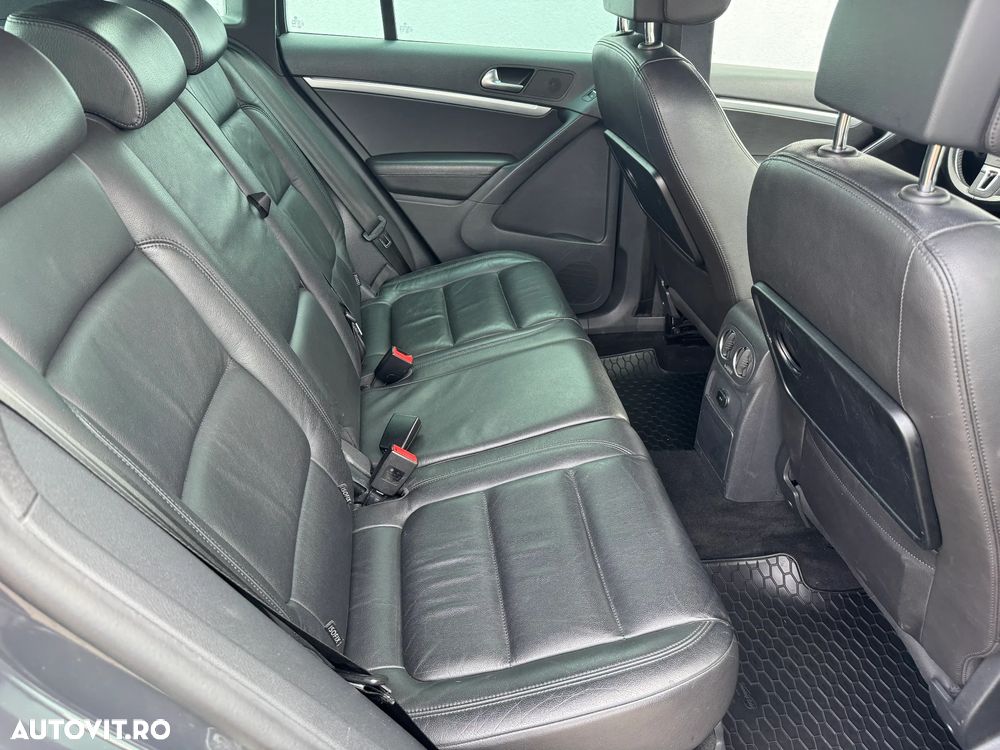 Volkswagen Tiguan 2.0 TDI DPF 4Motion BlueMotion Technology DSG Lounge Sport & Style - 5