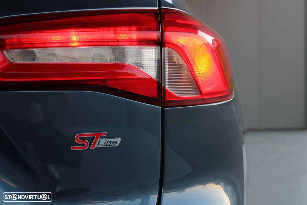 Ford Focus SW 1.5 TDCi EcoBlue ST-Line - 27