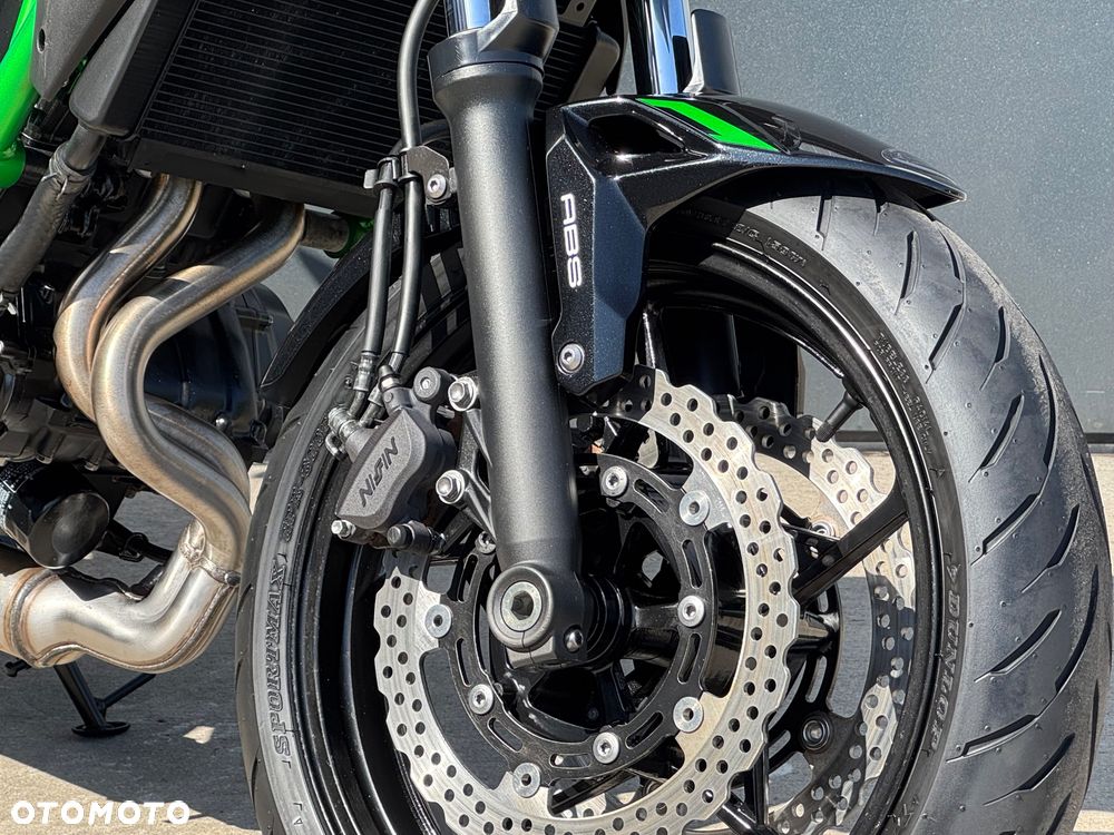 Kawasaki Z 650 - 6