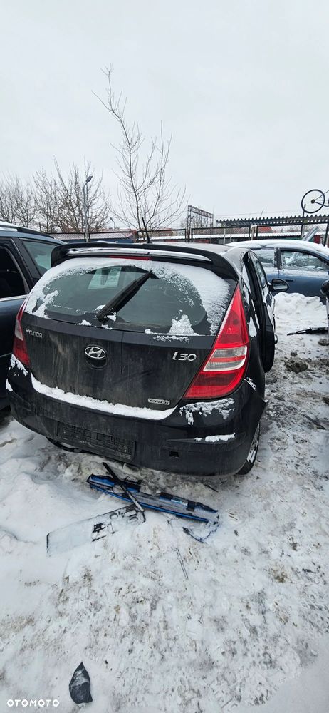 Hyundai I30 1.6crdi 85kw d4fb części - 1