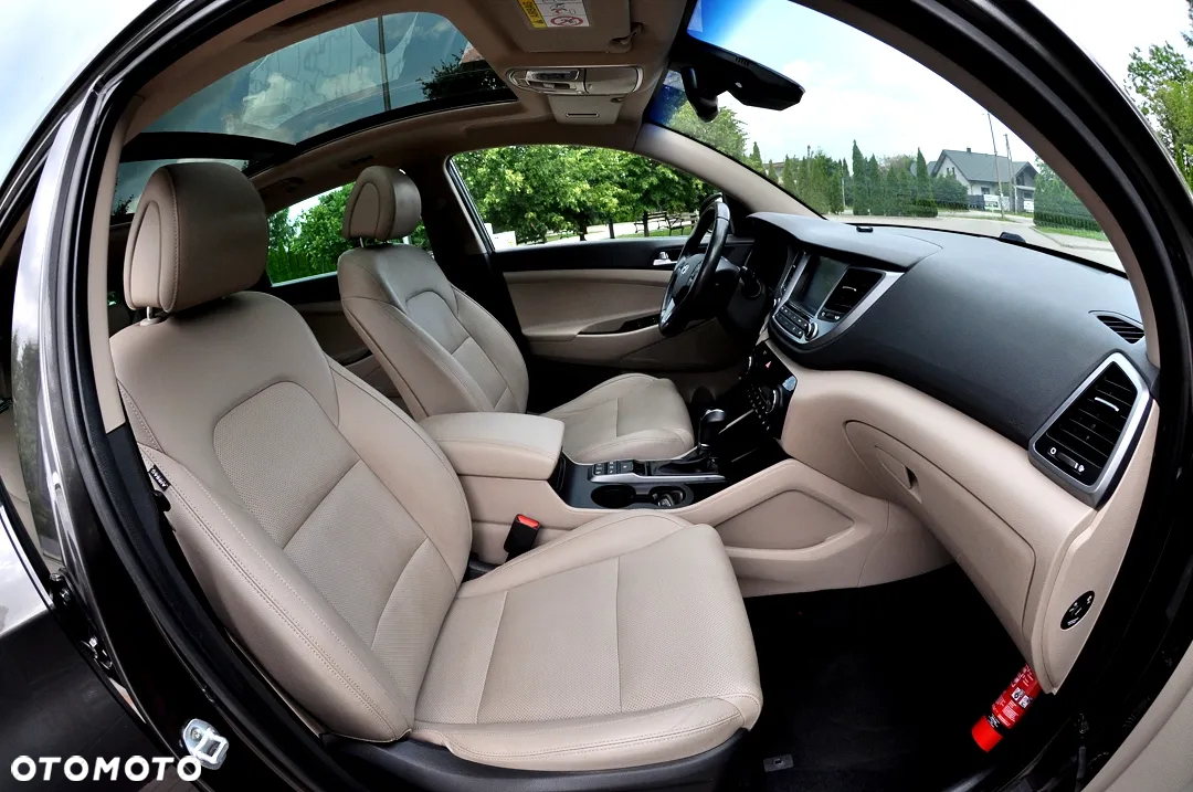 Hyundai Tucson 2.0 CRDi 4WD Automatik Advantage - 21