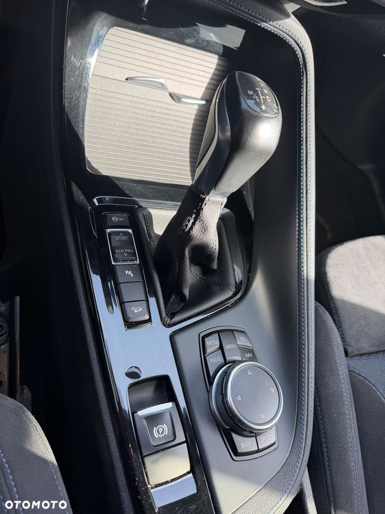 BMW X1 xDrive25d M Sport - 8