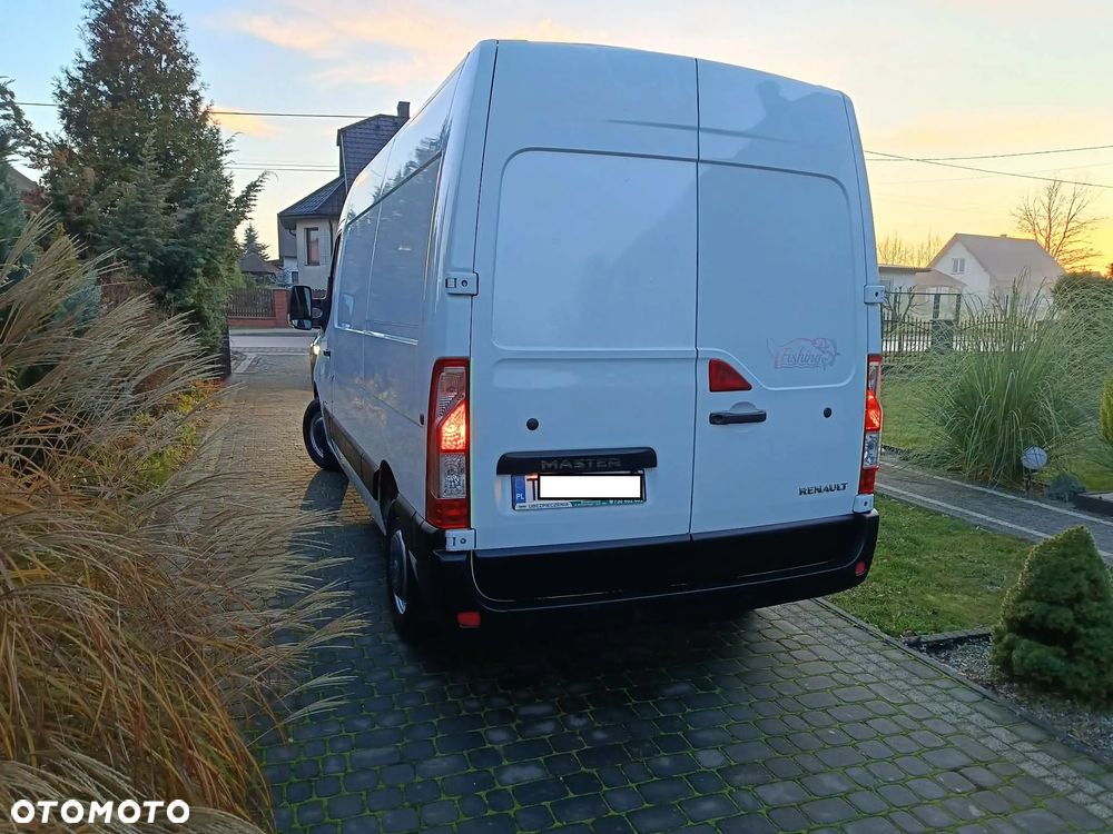 Renault Master - 18