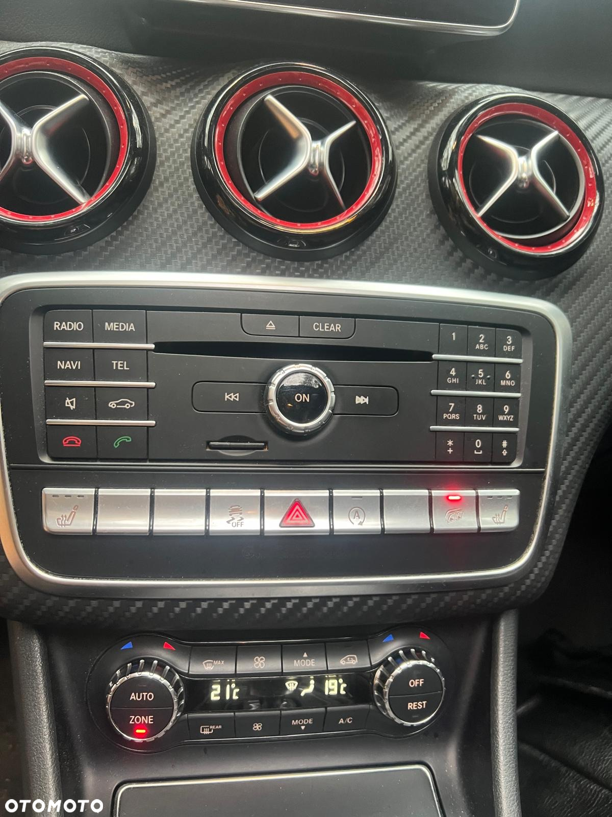 Mercedes-Benz Klasa A AMG 45 4-Matic - 19