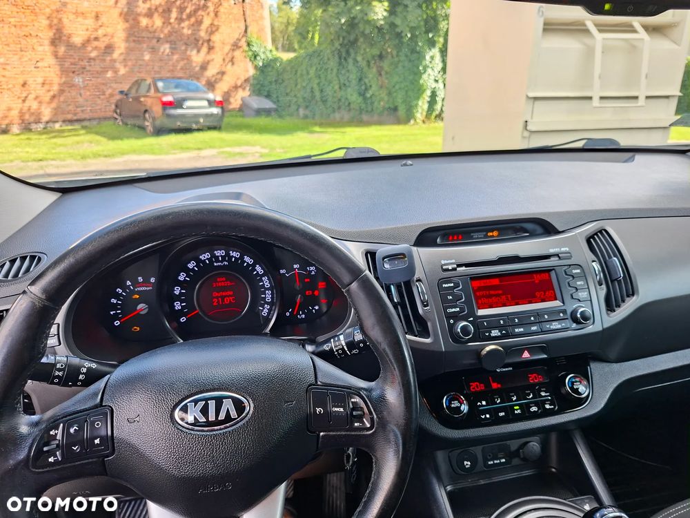 Kia Sportage 2.0 CRDI M AWD - 16