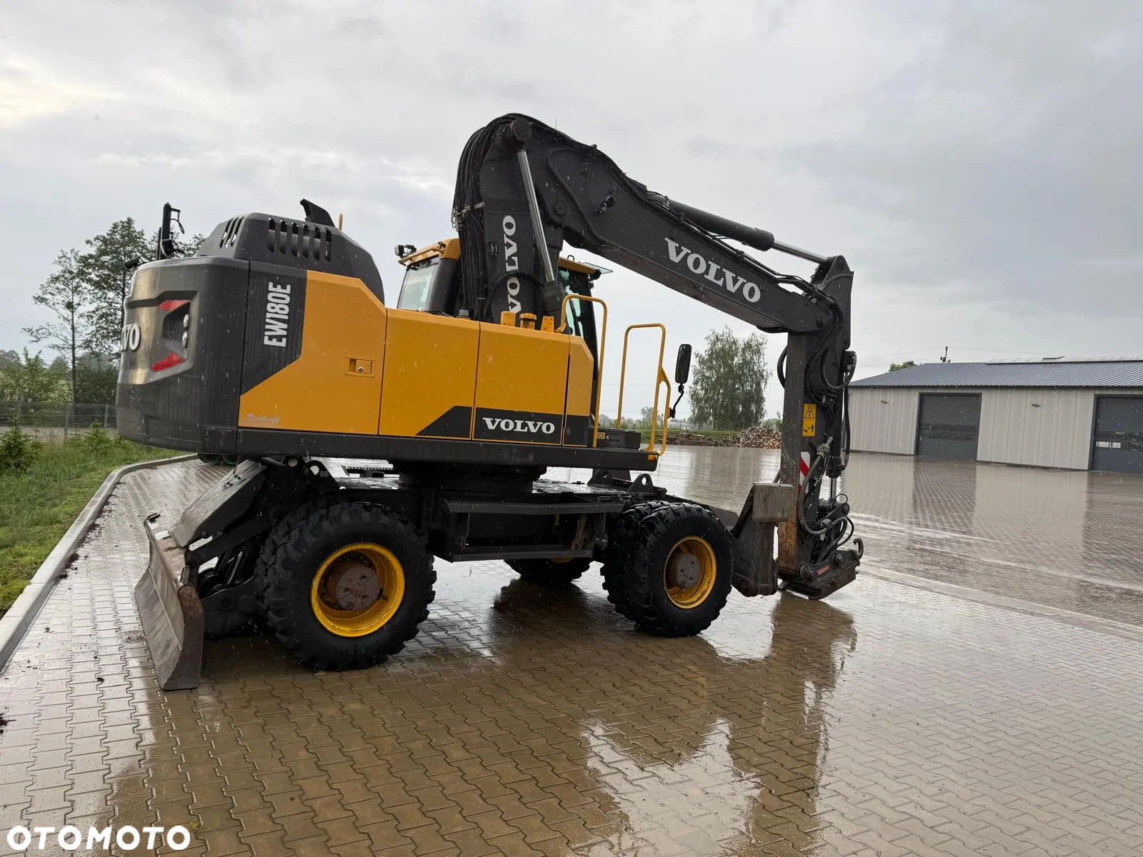 Volvo EW 180 E - 5