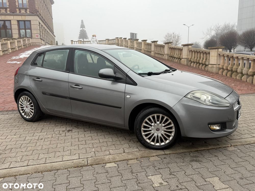 Fiat Bravo 1.4 T-JET 16V Dynamic - 20