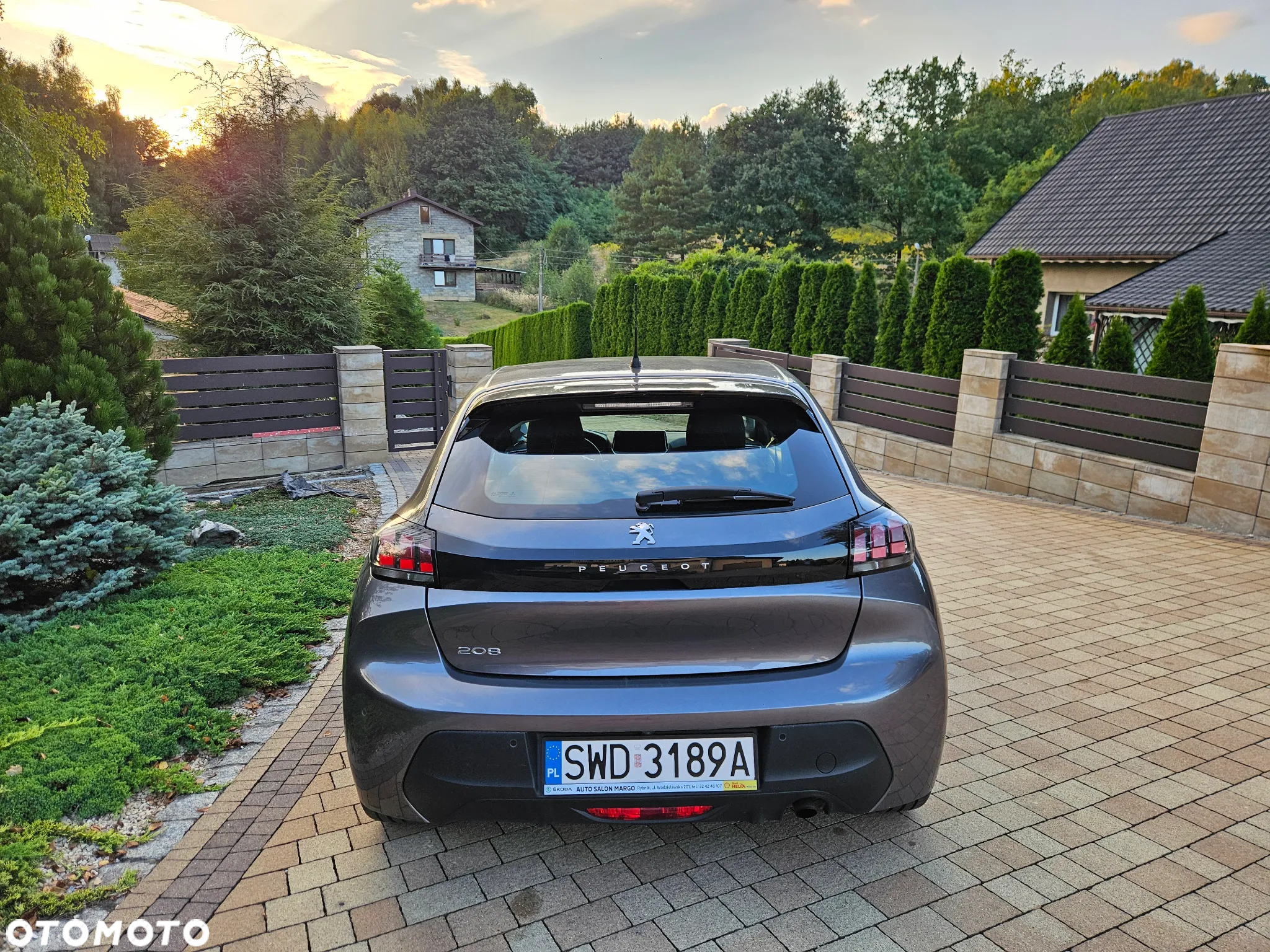 Peugeot 208 1.2 PureTech Active S&S - 4